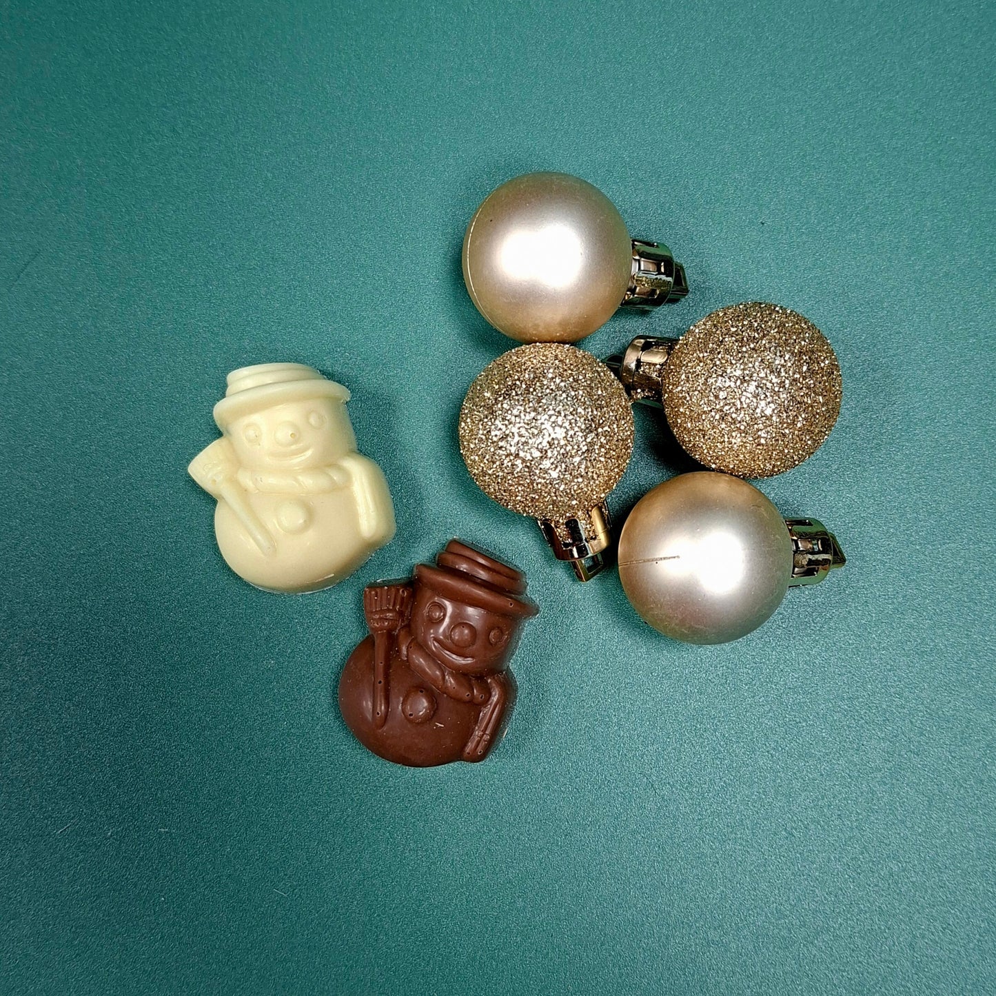 Snow People Twin Pack - DCU